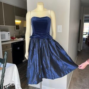 Vintage 80’s Laura Ashley Blue Velvet Floral Taffeta Strapless Dress XS